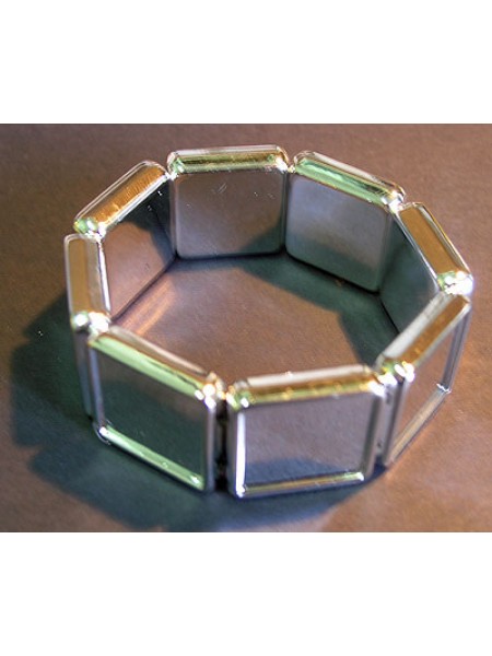 Acrylic Bracelet 20mm square (no top)