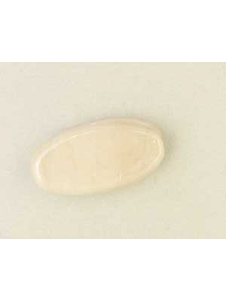 Indian Flat Oval 20x10x6mm Opaq White Lu