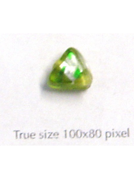 Indian Silver Foil Triangle Peridot