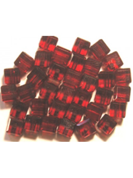 Swar Cube Bead 4mm Siam Red