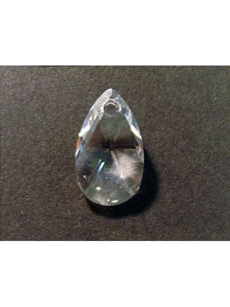 Swar Teardrop Pendant 16mm Clear