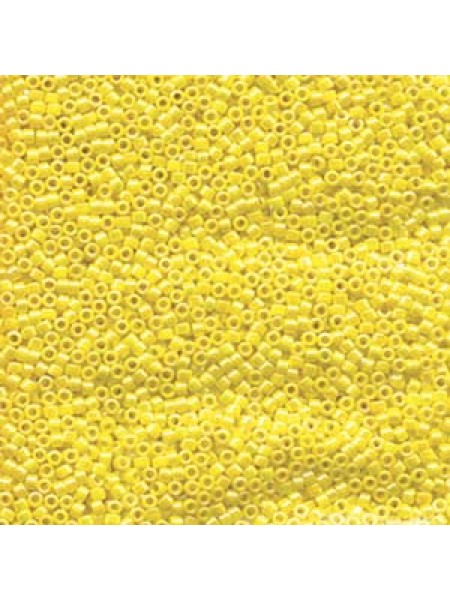 Delica 11-1572 Opaque Canary AB- 7.2gram