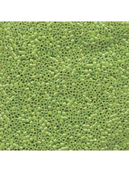 Delica 11-1247 Transaparen Olive AB 7.2g