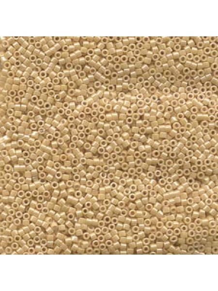 Delica 11-205 Ceylon Beige - 7.2gr