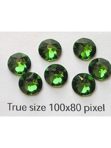 Swar Round Stone ~7.2mm Fern Green