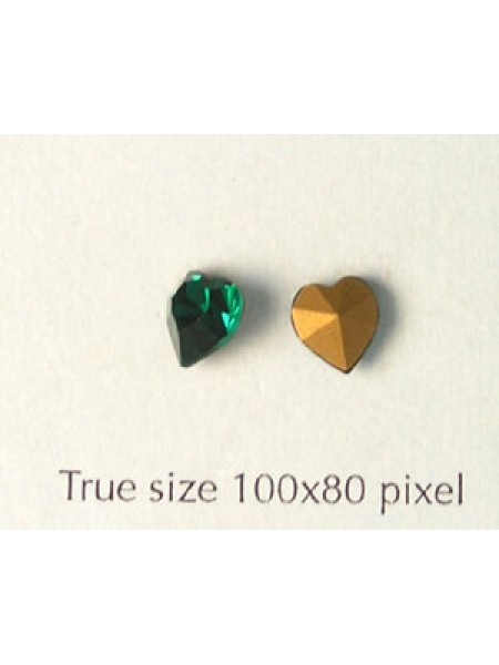 Swar Heart Stud Stone Emerald